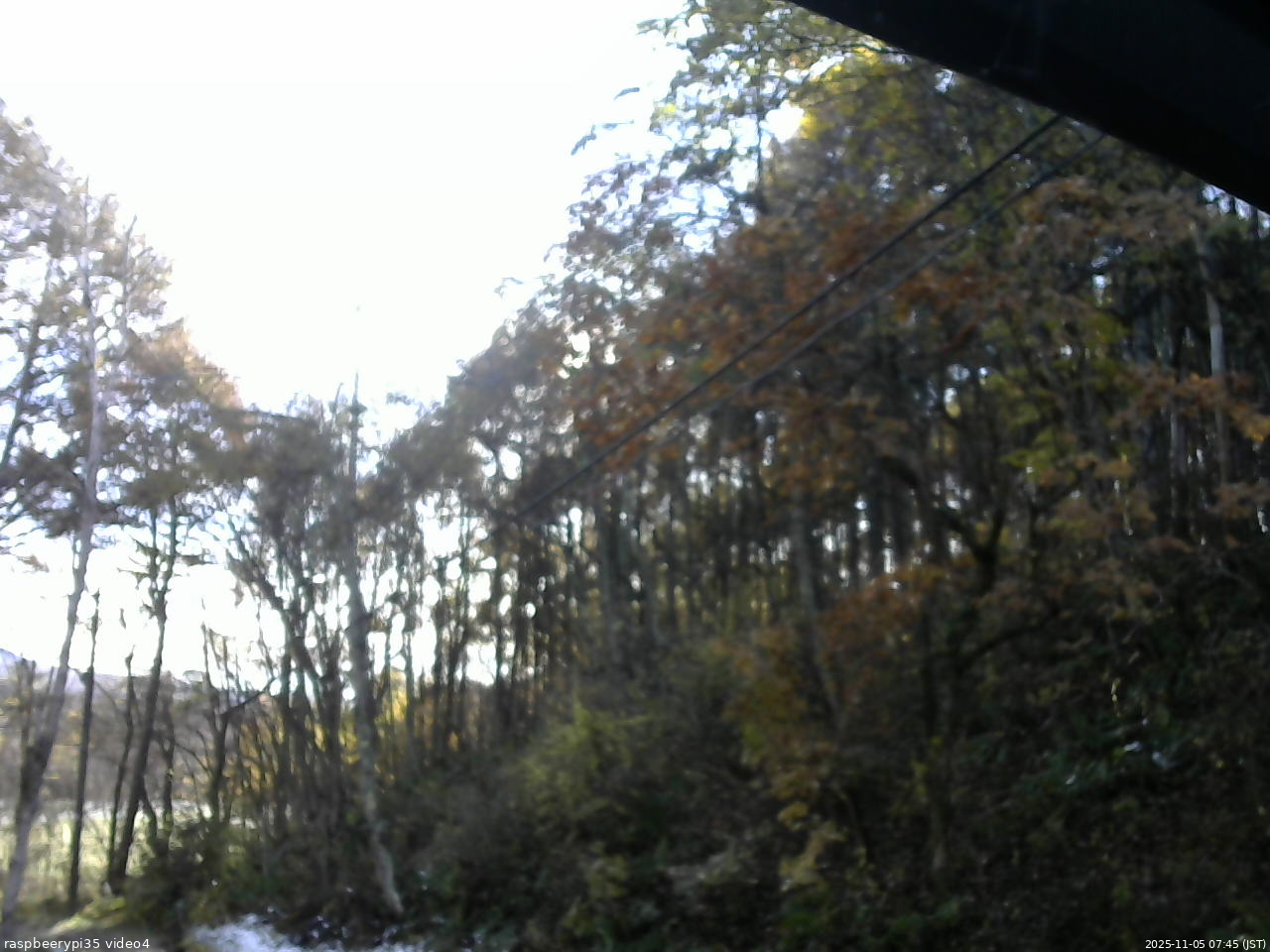 長野県菅平高原 ゆたか山荘 東側上空 2025/11/05 07:45