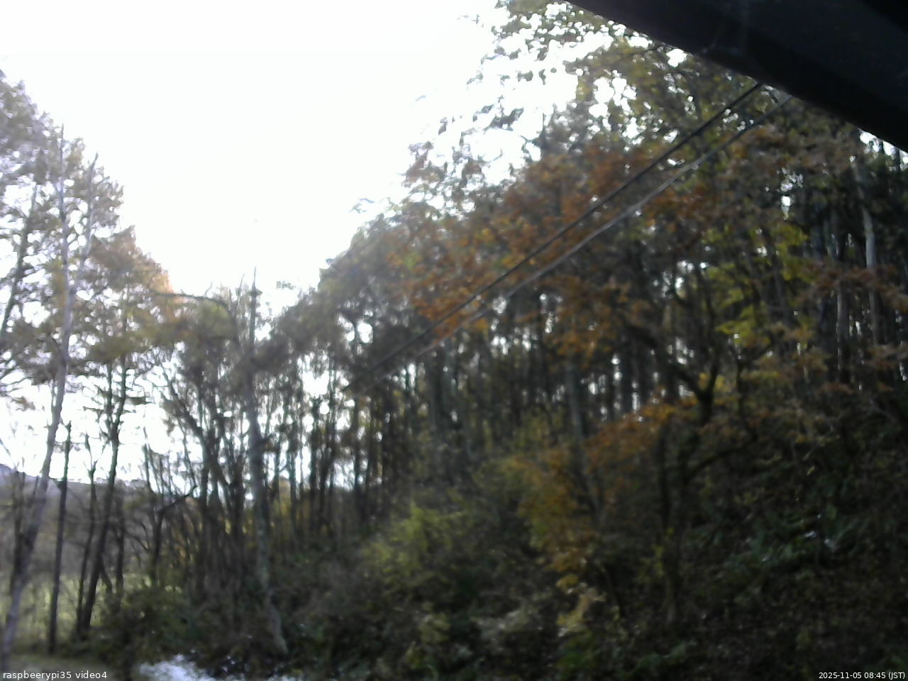 長野県菅平高原 ゆたか山荘 東側上空 2025/11/05 08:45
