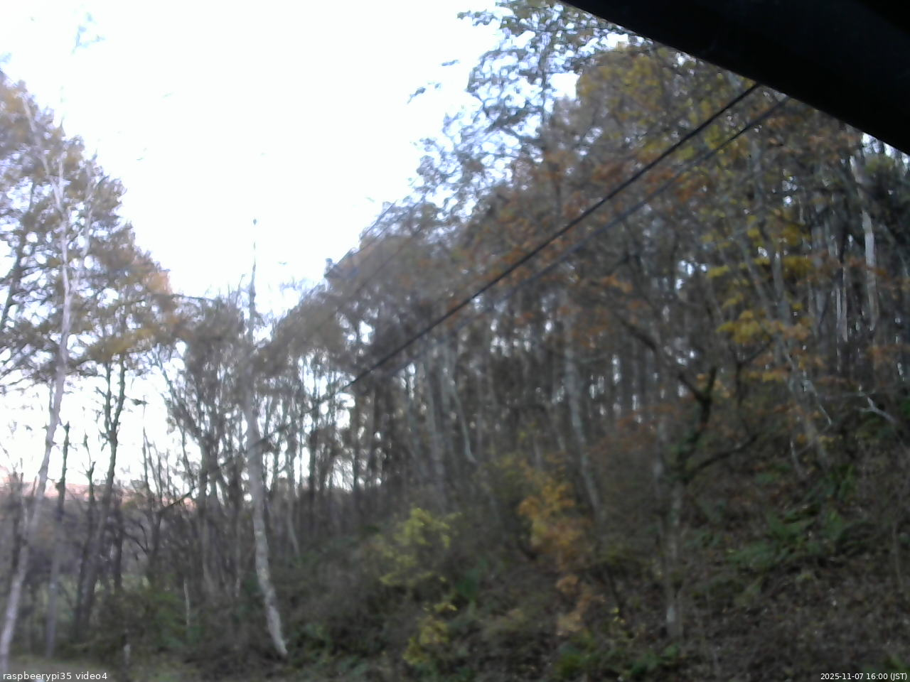 長野県菅平高原 ゆたか山荘 東側上空 2025/11/07 16:00