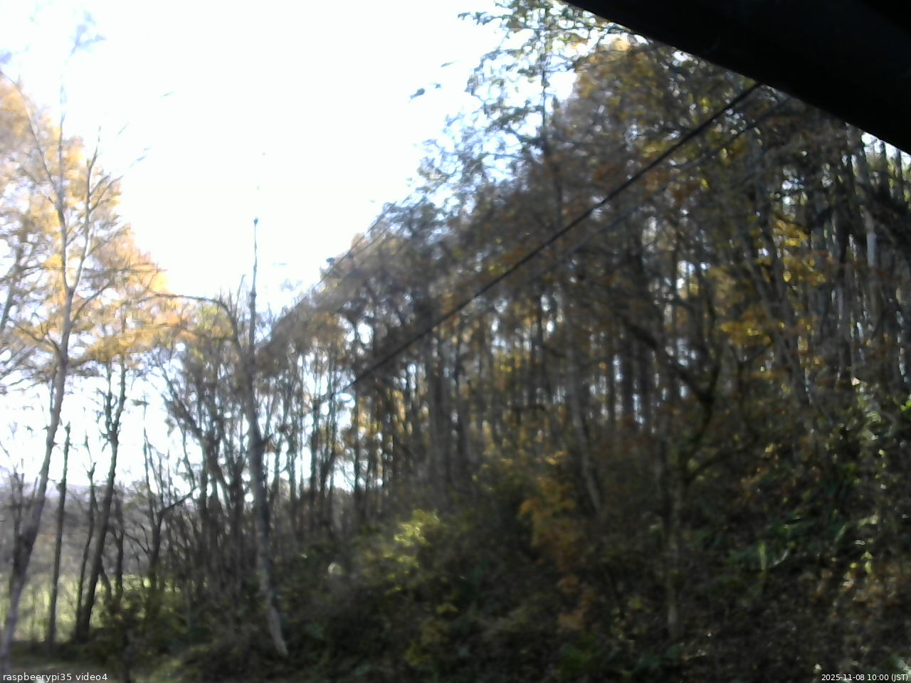長野県菅平高原 ゆたか山荘 東側上空 2025/11/08 10:00
