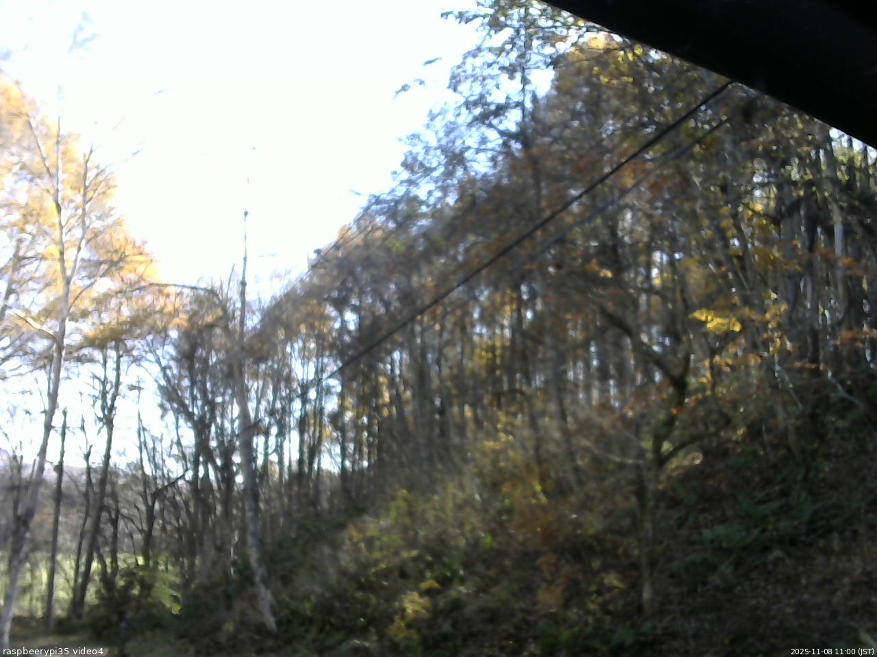長野県菅平高原 ゆたか山荘 東側上空 2025/11/08 11:00