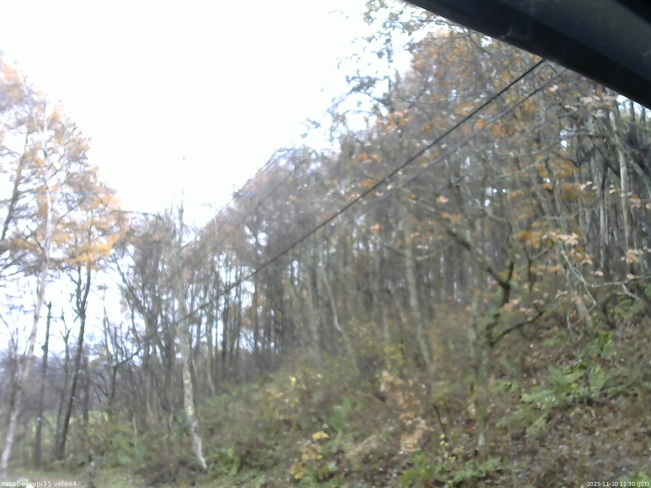 長野県菅平高原 ゆたか山荘 東側上空 2025/11/10 11:30