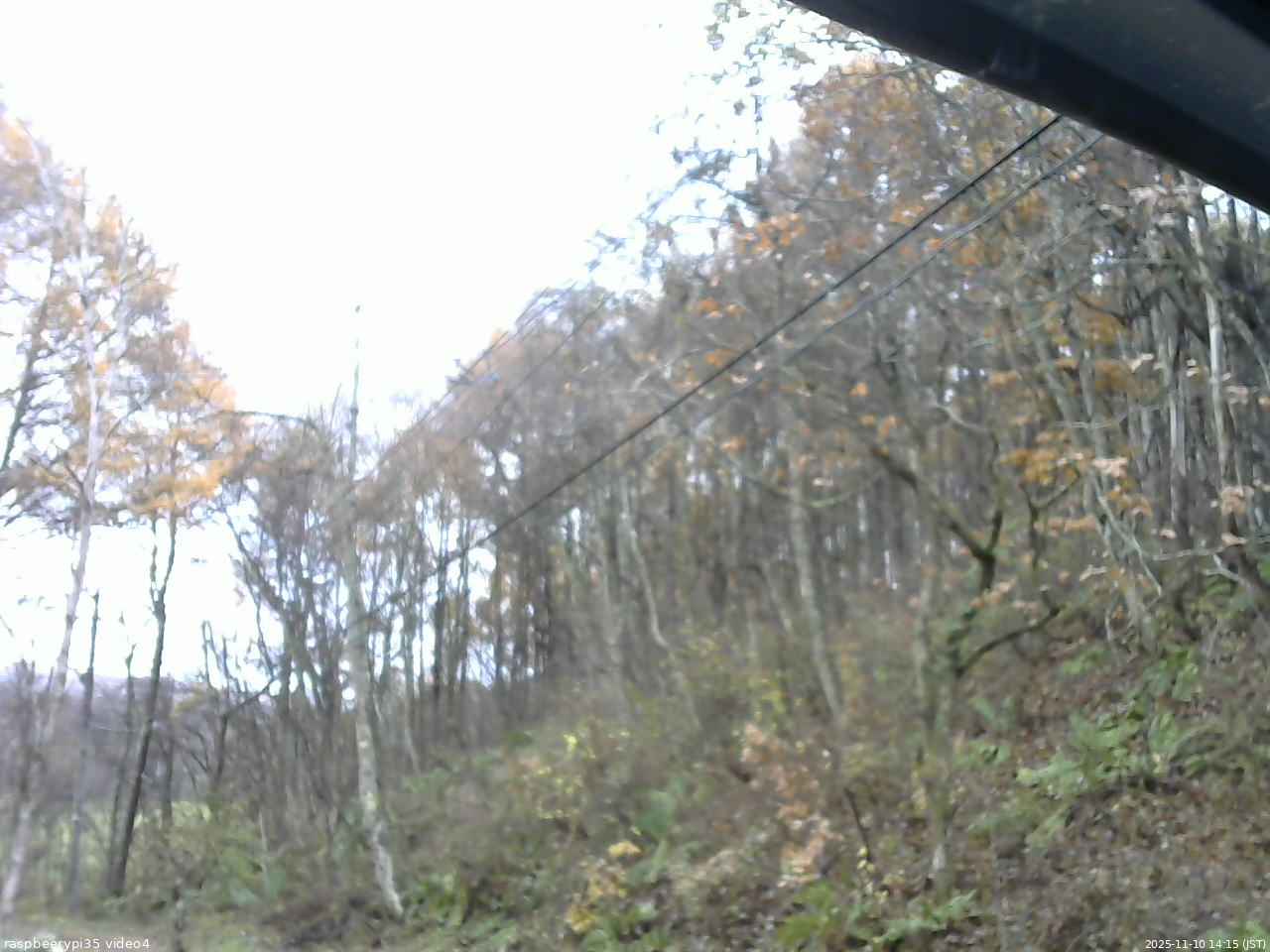 長野県菅平高原 ゆたか山荘 東側上空 2025/11/10 14:15
