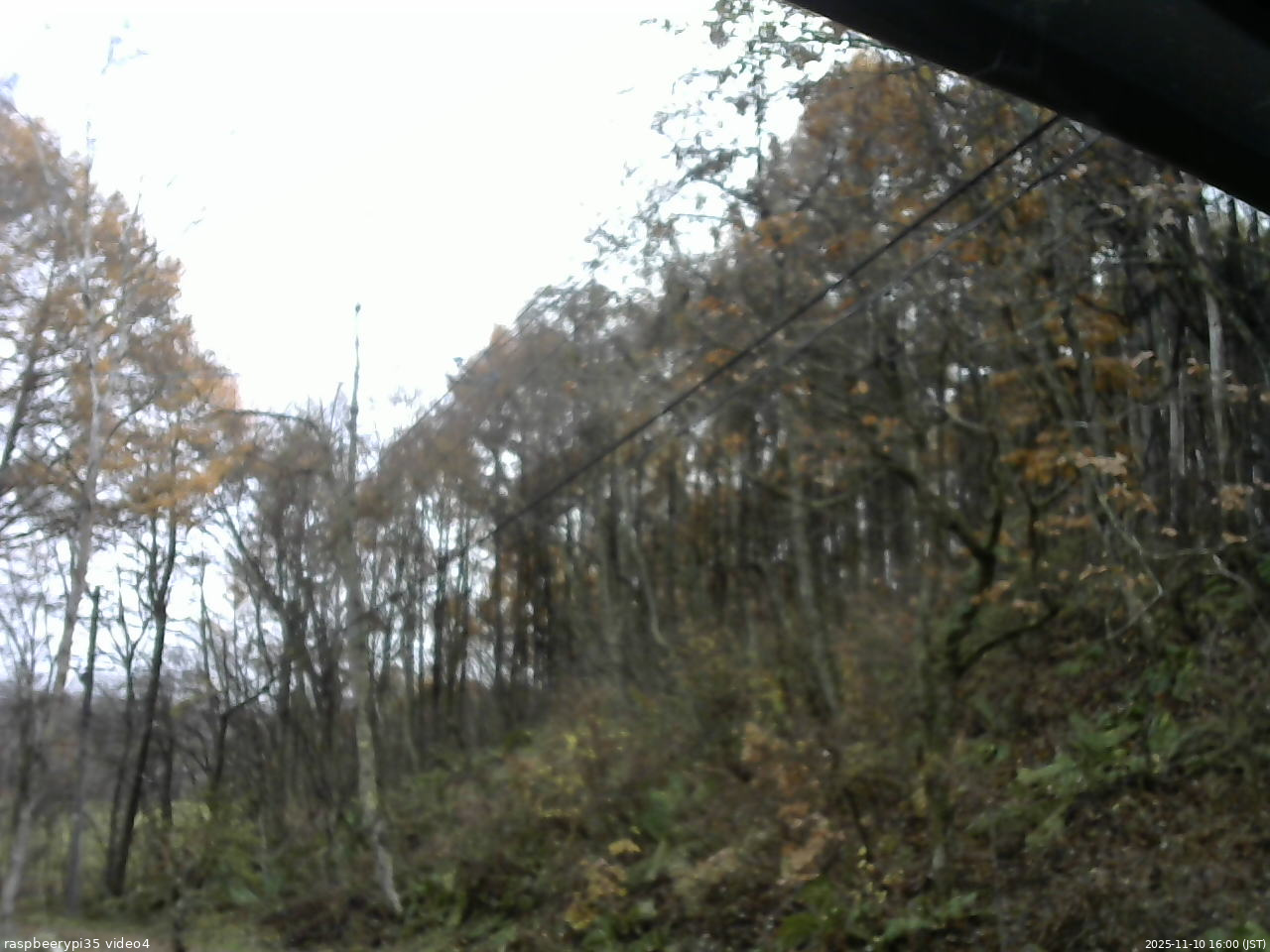 長野県菅平高原 ゆたか山荘 東側上空 2025/11/10 16:00