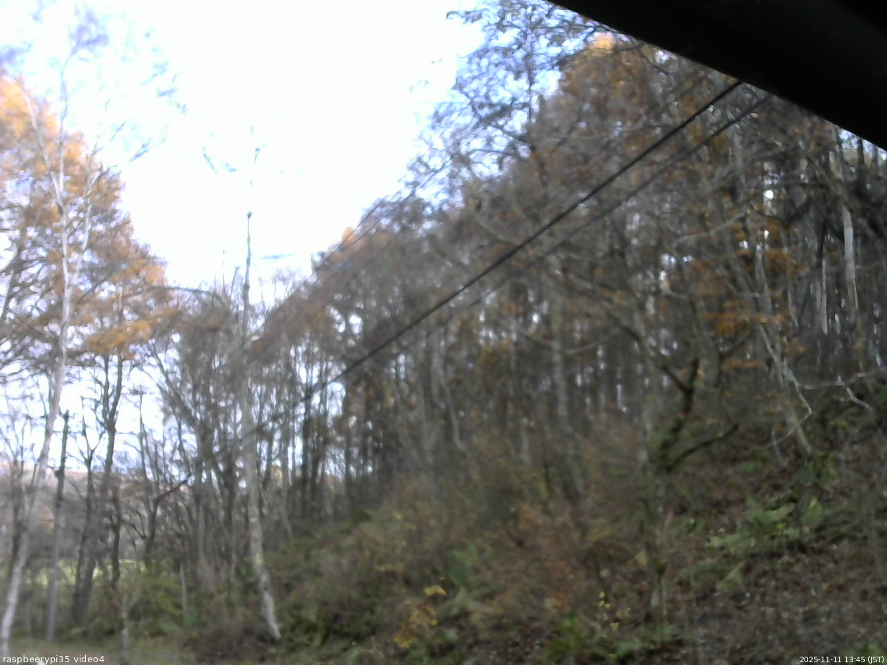 長野県菅平高原 ゆたか山荘 東側上空 2025/11/11 13:45