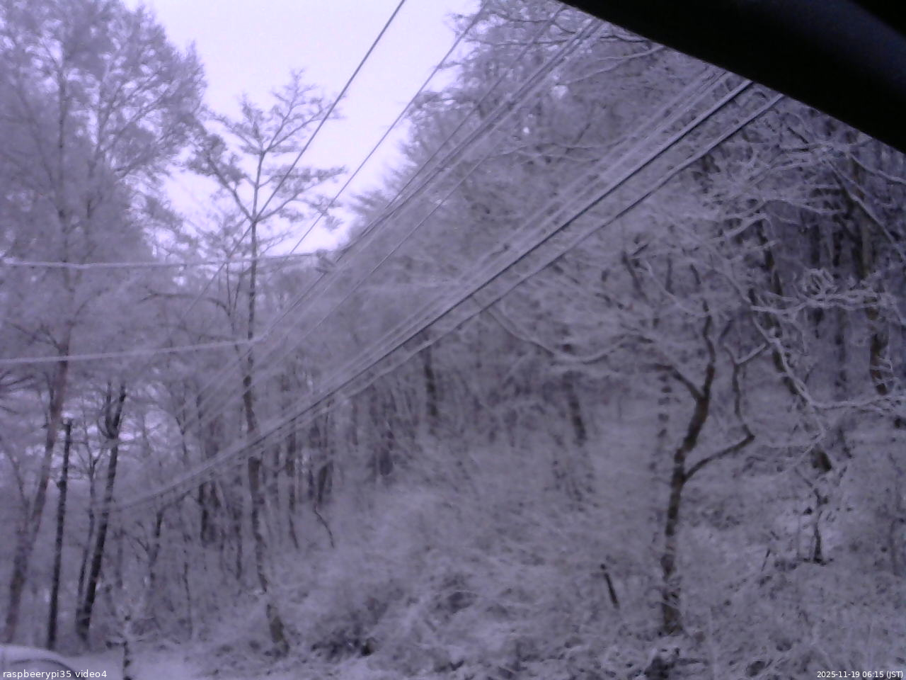 長野県菅平高原 ゆたか山荘 東側上空 2025/11/19 06:15