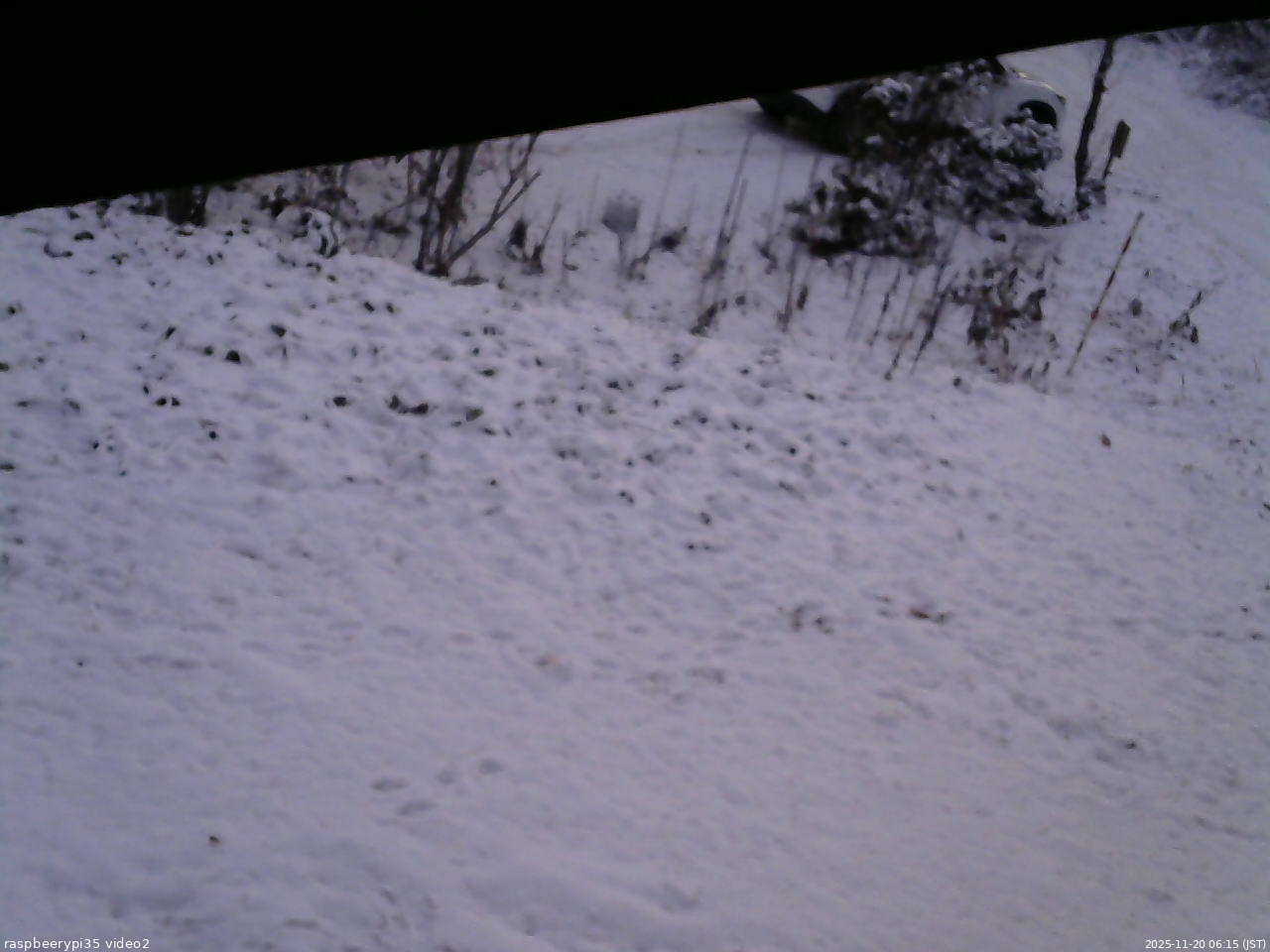 長野県菅平高原 ゆたか山荘 駐車場 2025/11/20 06:15
