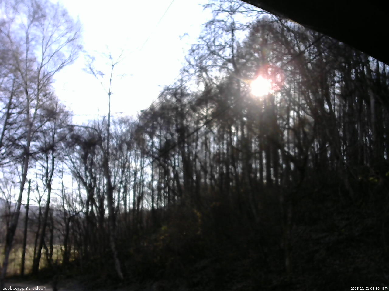 長野県菅平高原 ゆたか山荘 東側上空 2025/11/21 08:30
