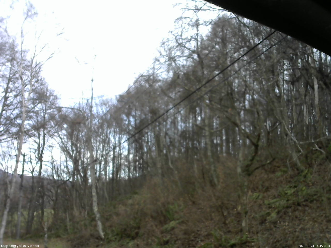 長野県菅平高原 ゆたか山荘 東側上空 2025/11/24 14:45