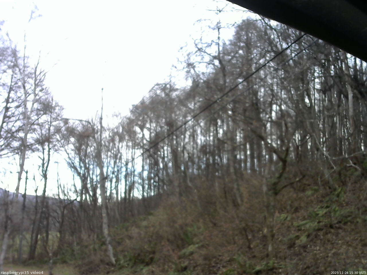 長野県菅平高原 ゆたか山荘 東側上空 2025/11/24 15:30