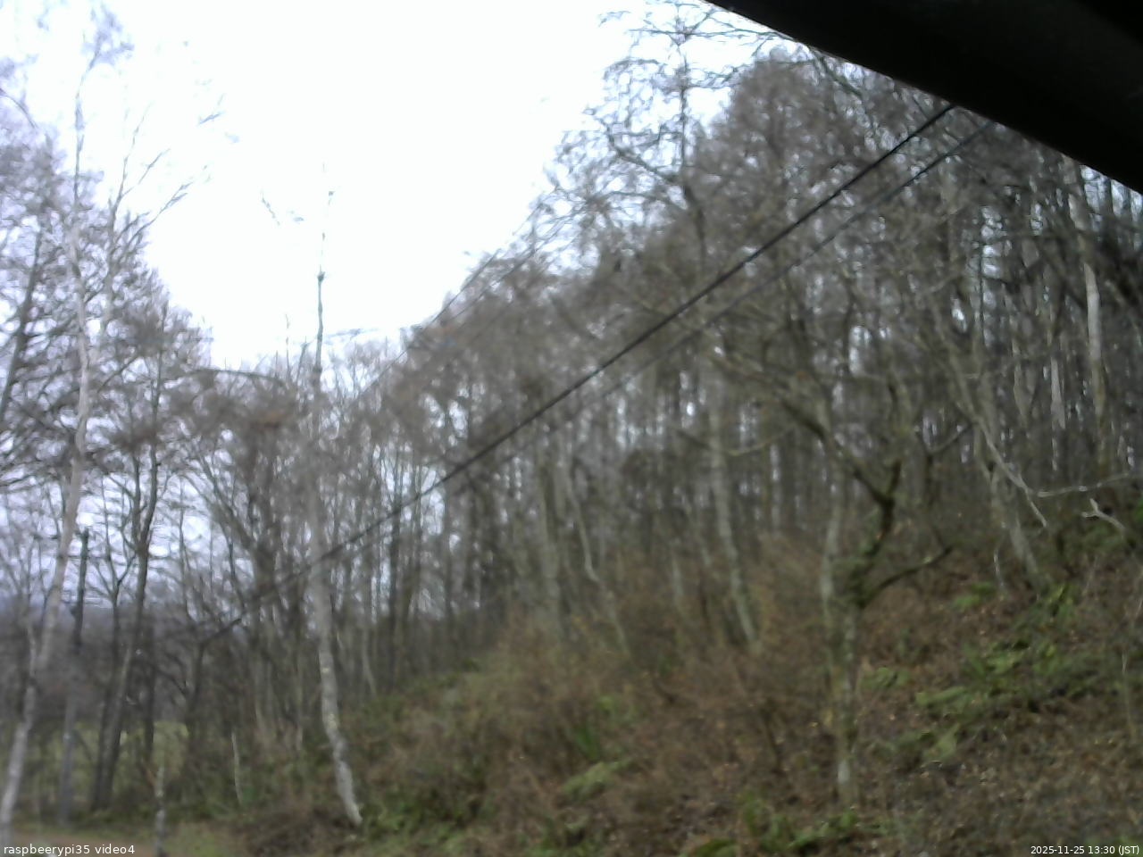 長野県菅平高原 ゆたか山荘 東側上空 2025/11/25 13:30