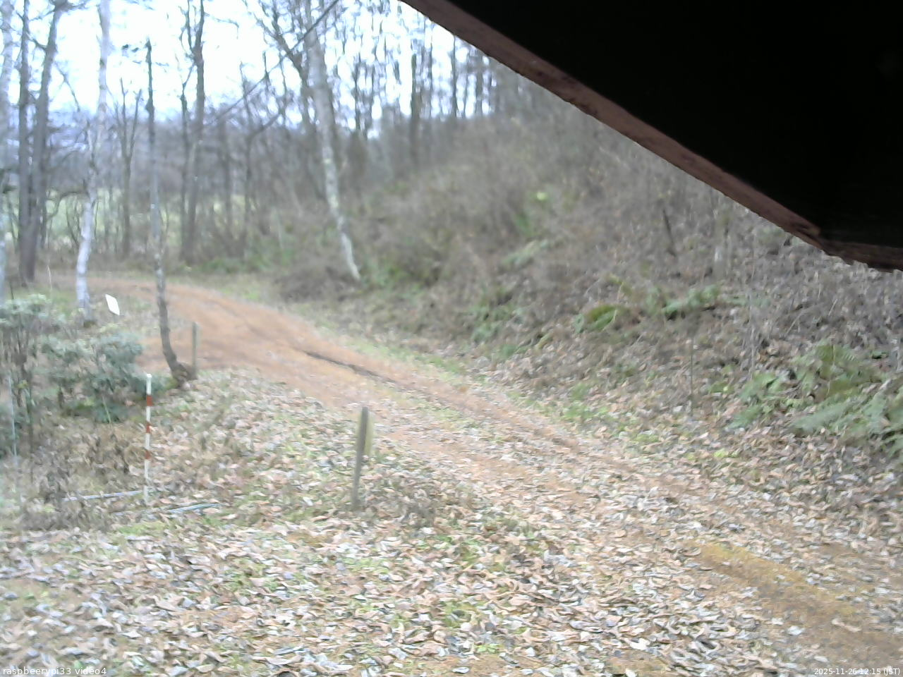 長野県菅平高原 ゆたか山荘 東側(坂下) 2025/11/26 12:15
