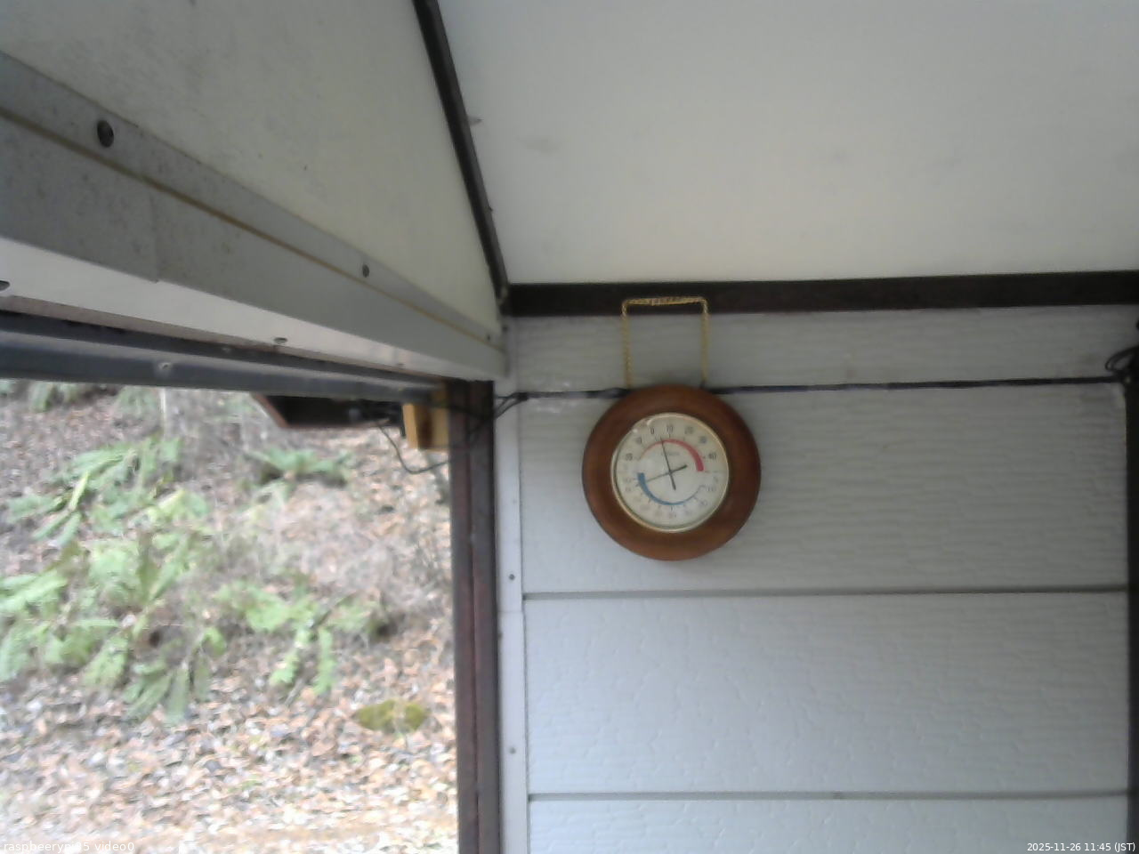 長野県菅平高原 ゆたか山荘 温度計 2025/11/26 11:45