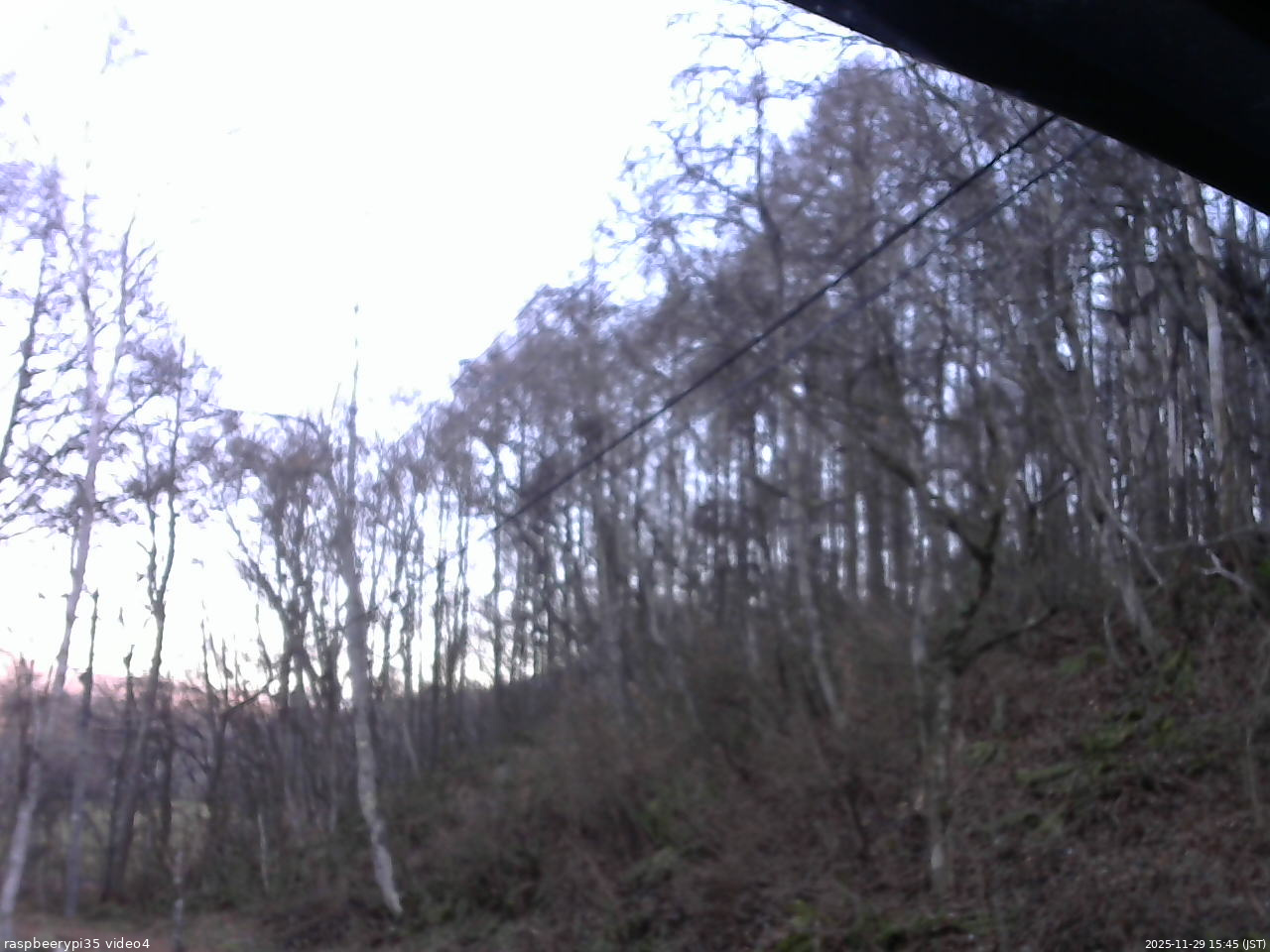 長野県菅平高原 ゆたか山荘 東側上空 2025/11/29 15:45