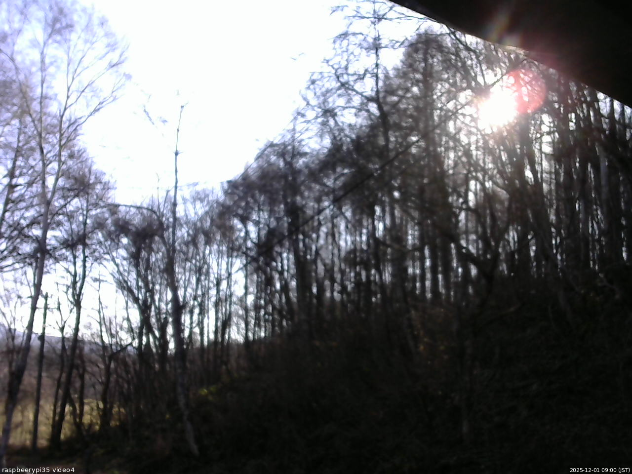 長野県菅平高原 ゆたか山荘 東側上空 2025/12/01 09:00