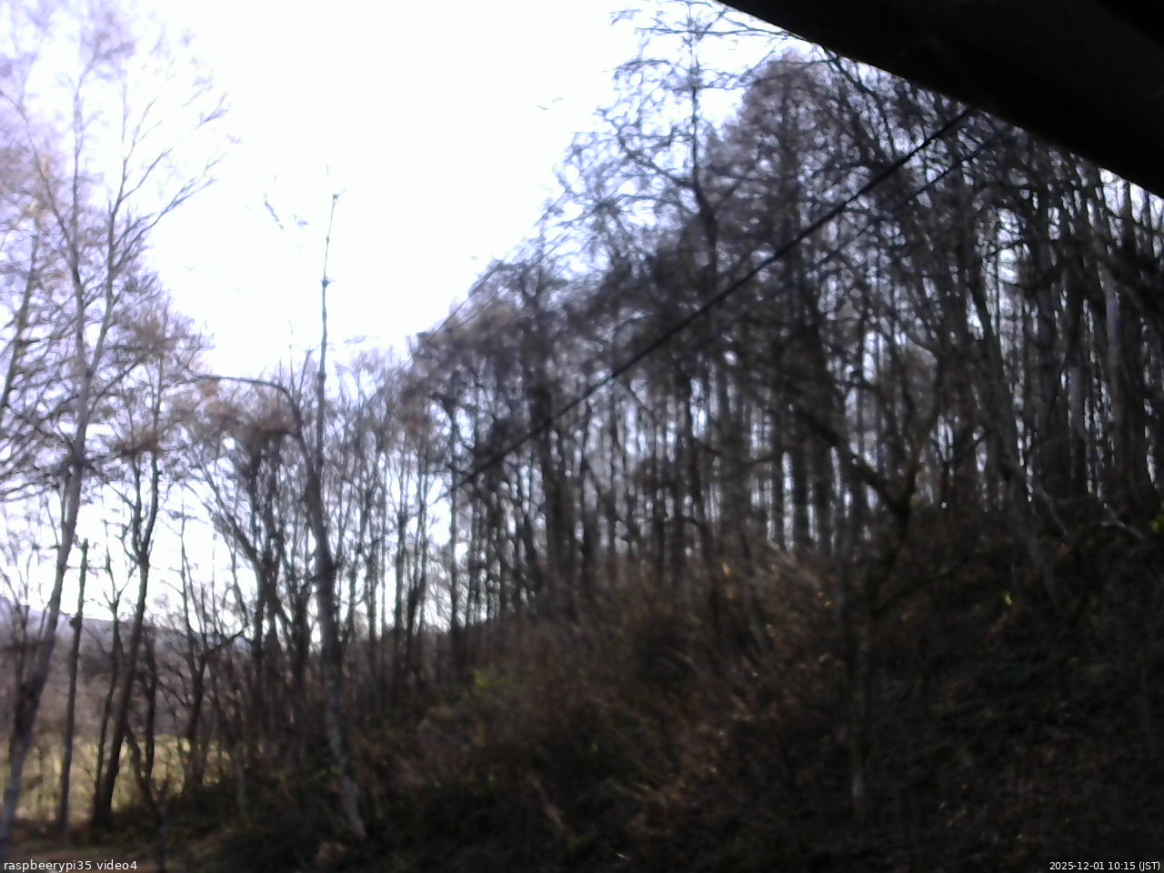 長野県菅平高原 ゆたか山荘 東側上空 2025/12/01 10:15