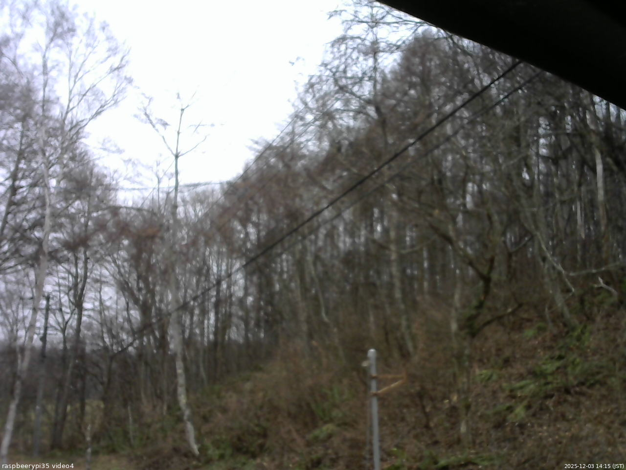 長野県菅平高原 ゆたか山荘 東側上空 2025/12/03 14:15