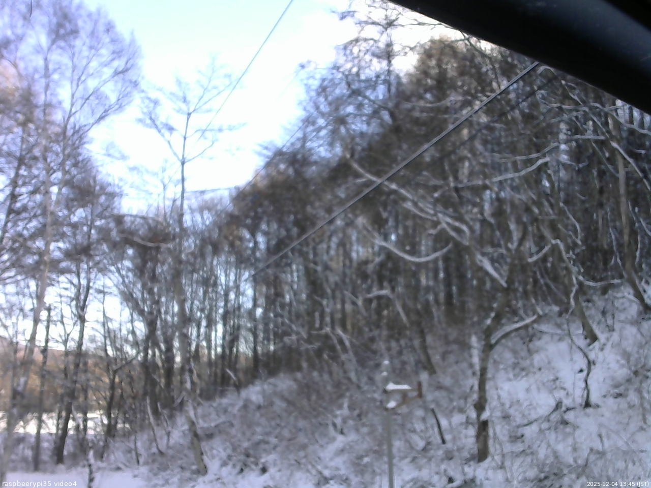 長野県菅平高原 ゆたか山荘 東側上空 2025/12/04 13:45