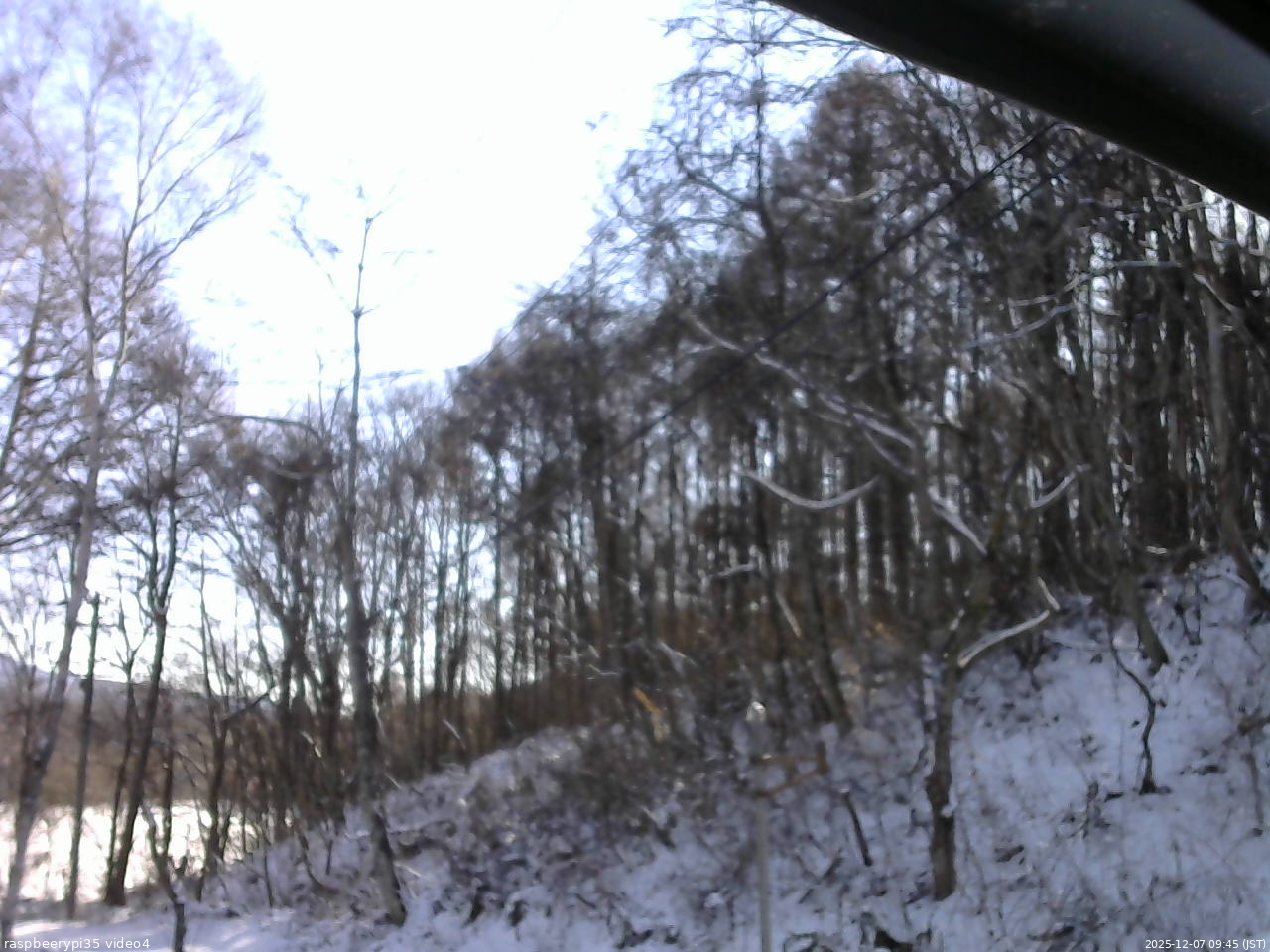 長野県菅平高原 ゆたか山荘 東側上空 2025/12/07 09:45