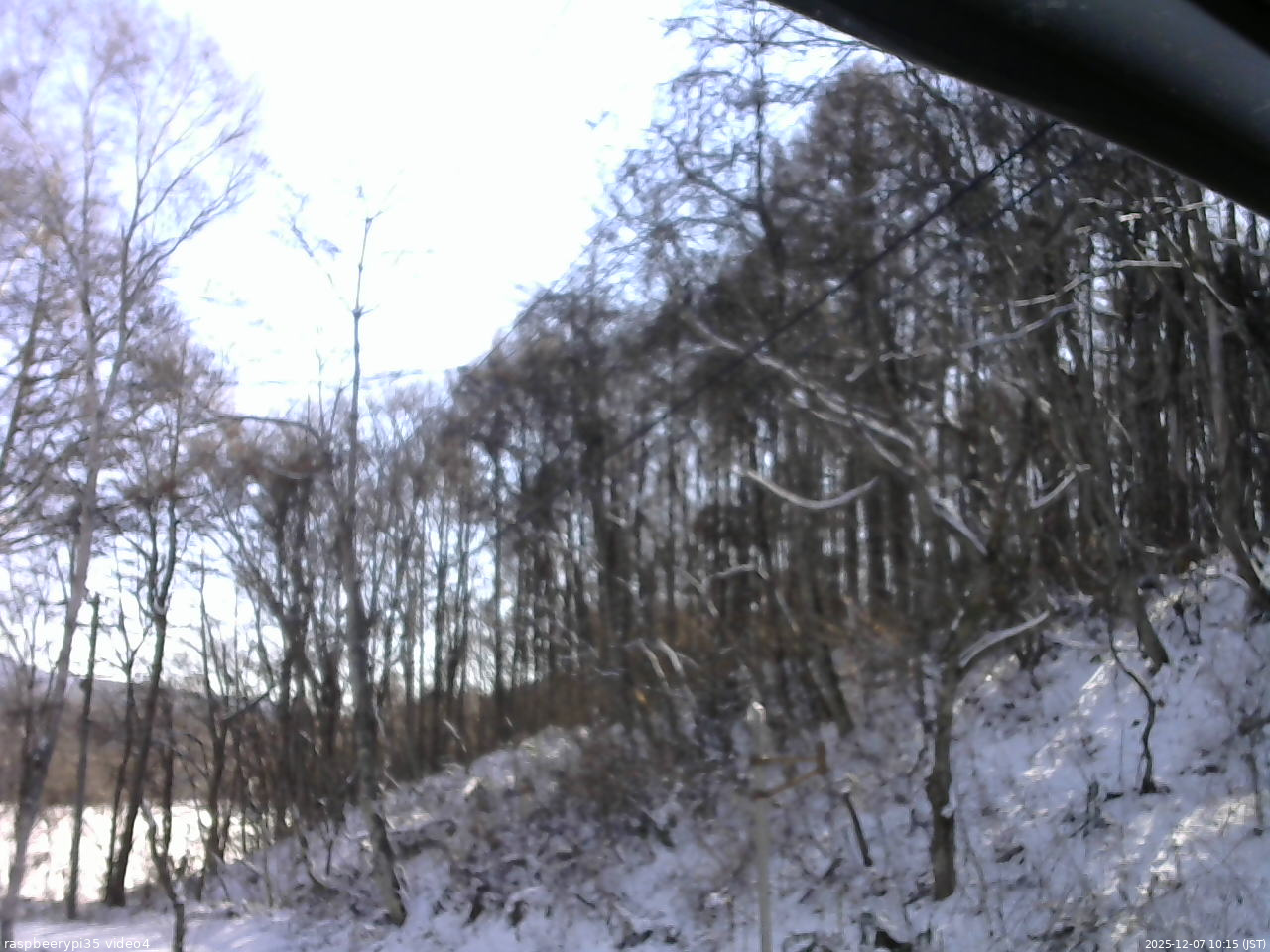 長野県菅平高原 ゆたか山荘 東側上空 2025/12/07 10:15