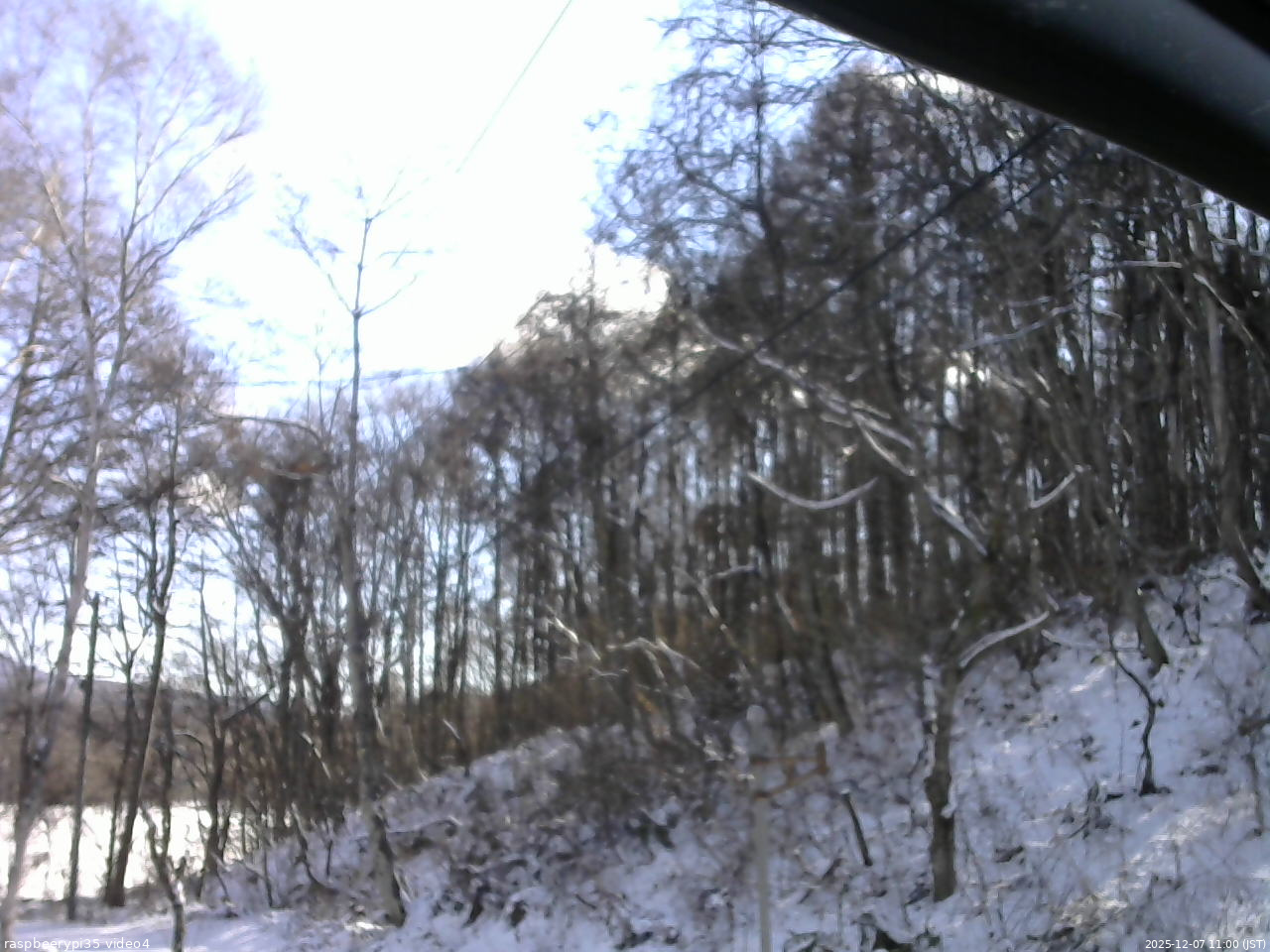長野県菅平高原 ゆたか山荘 東側上空 2025/12/07 11:00