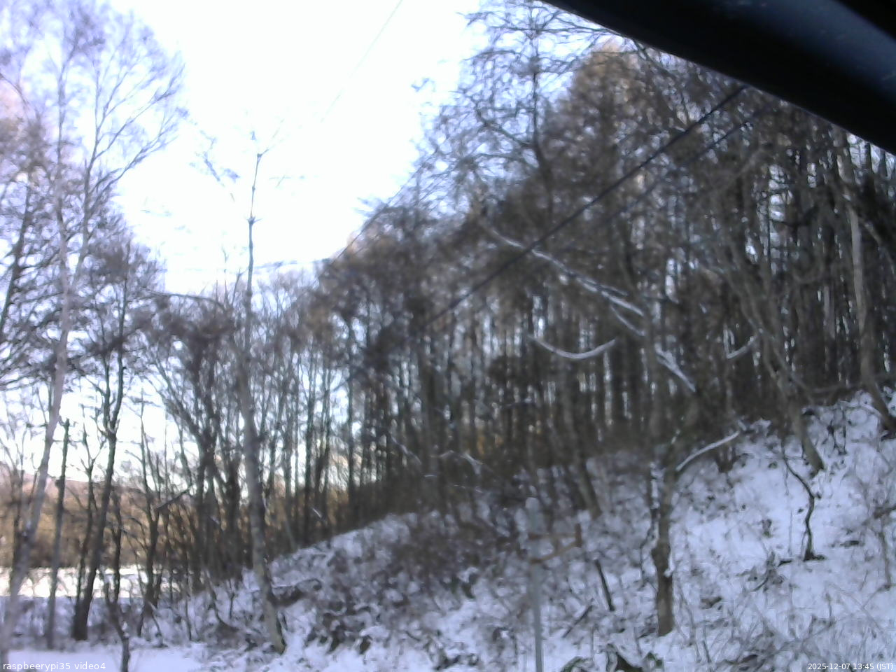 長野県菅平高原 ゆたか山荘 東側上空 2025/12/07 13:45