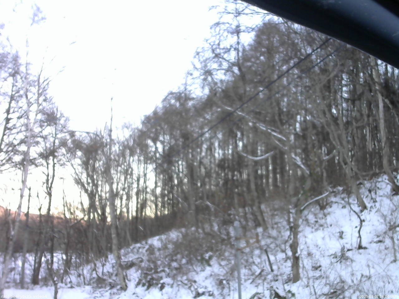 長野県菅平高原 ゆたか山荘 東側上空 2025/12/07 16:00