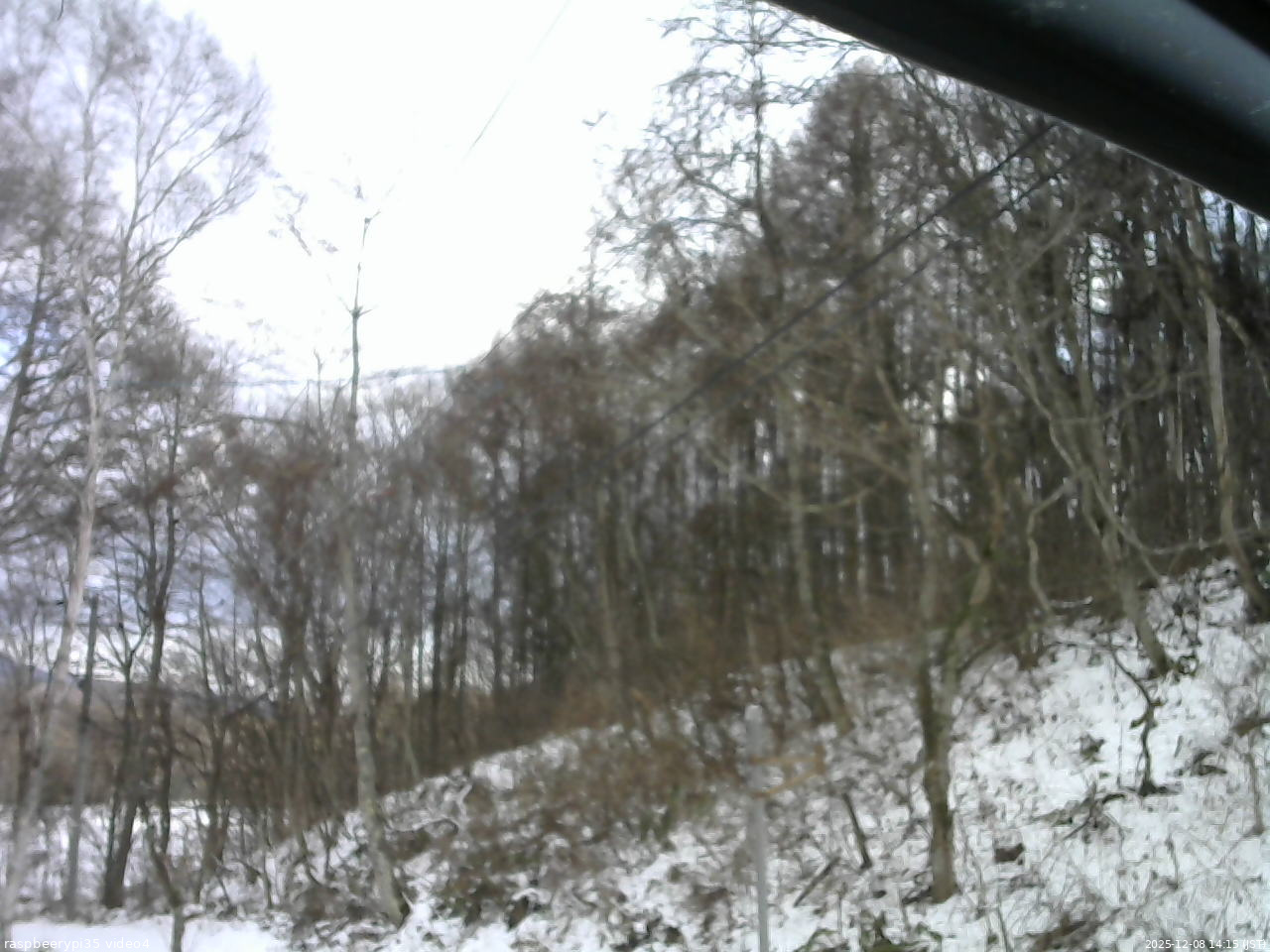 長野県菅平高原 ゆたか山荘 東側上空 2025/12/08 14:15