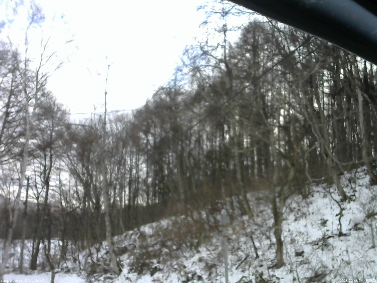 長野県菅平高原 ゆたか山荘 東側上空 2025/12/08 14:45
