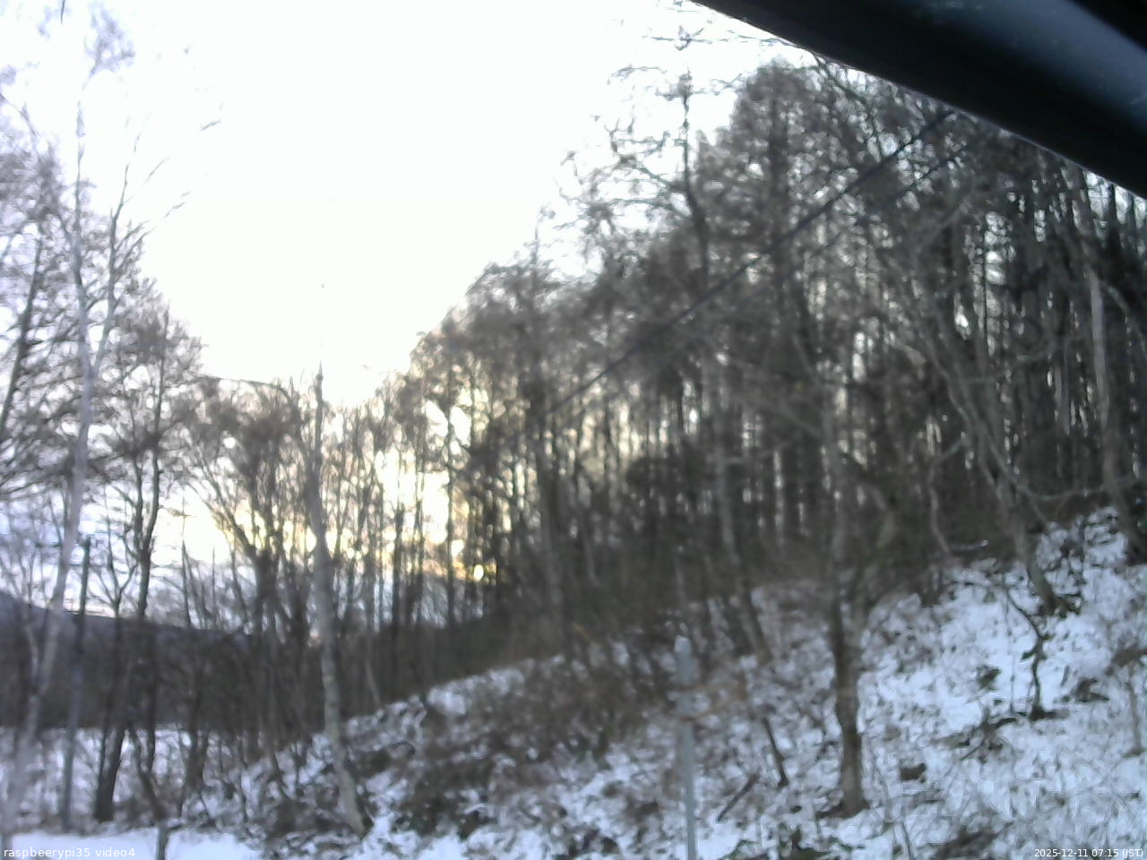 長野県菅平高原 ゆたか山荘 東側上空 2025/12/11 07:15