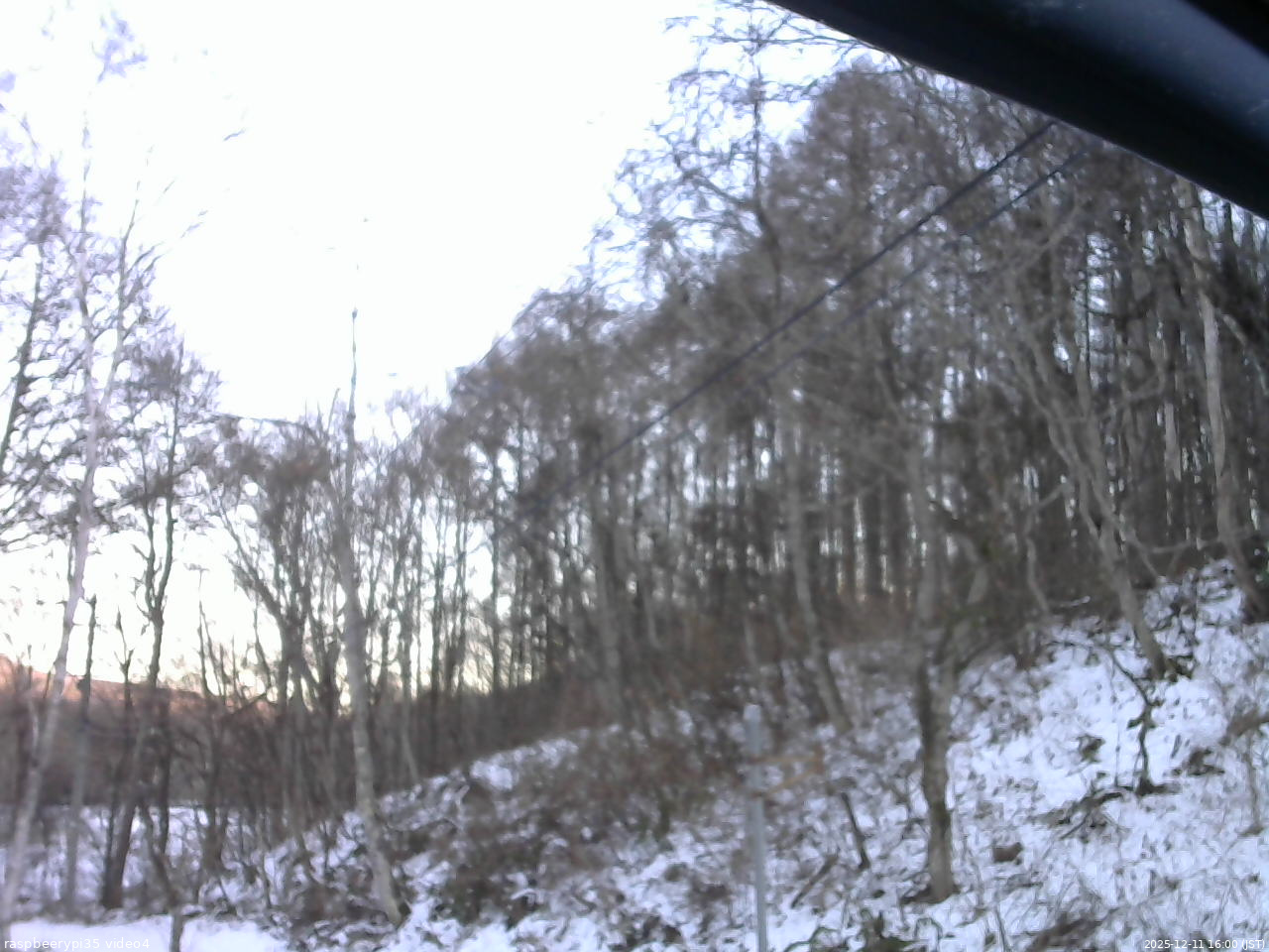 長野県菅平高原 ゆたか山荘 東側上空 2025/12/11 16:00
