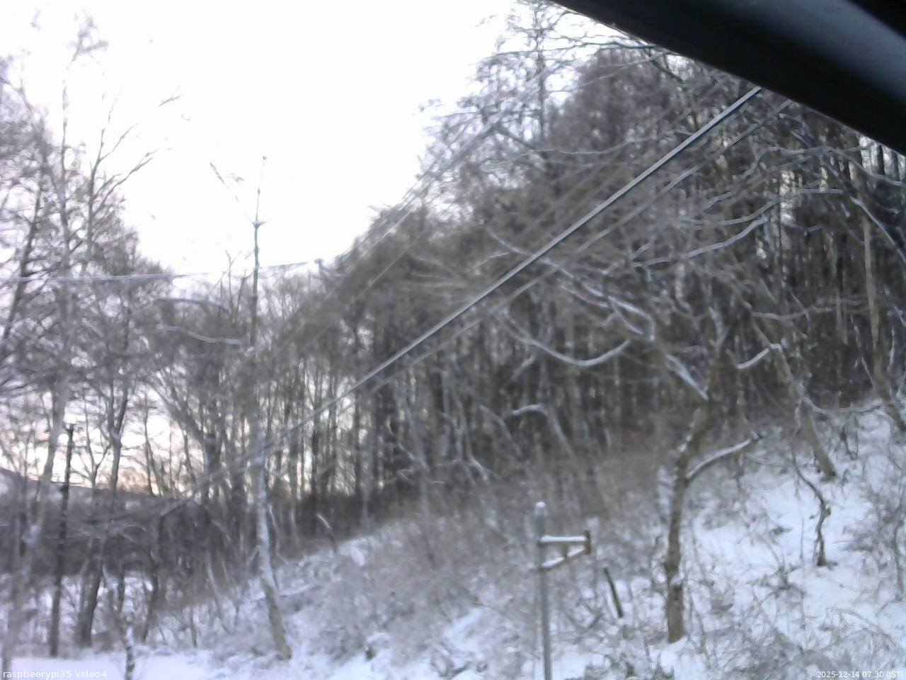 長野県菅平高原 ゆたか山荘 東側上空 2025/12/14 07:30