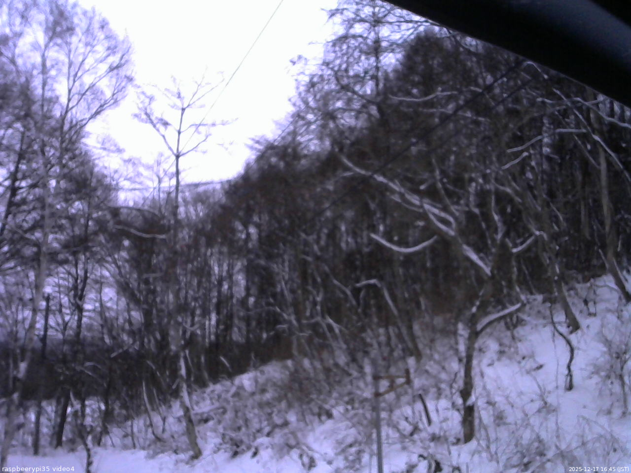 長野県菅平高原 ゆたか山荘 東側上空 2025/12/17 16:45