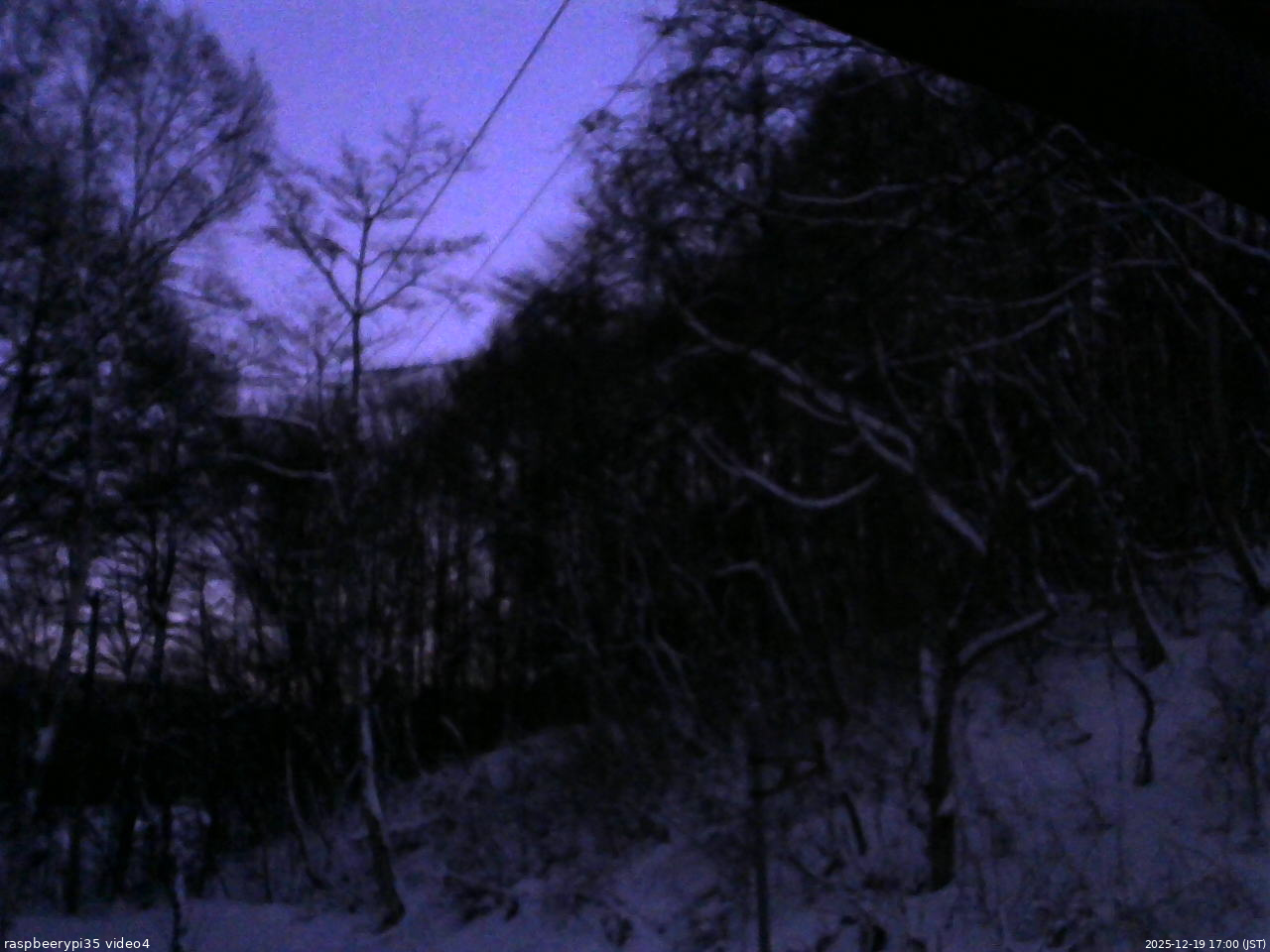 長野県菅平高原 ゆたか山荘 東側上空 2025/12/19 17:00
