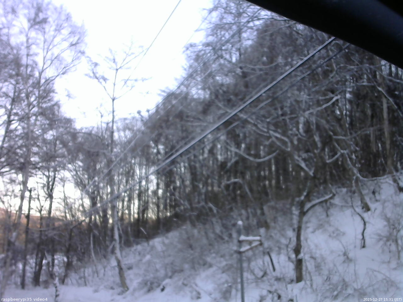 長野県菅平高原 ゆたか山荘 東側上空 2025/12/27 15:30