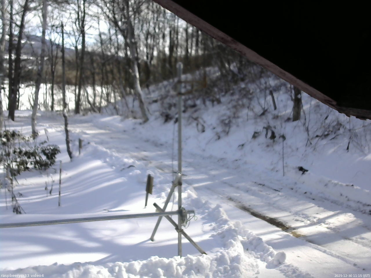 長野県菅平高原 ゆたか山荘 東側(坂下) 2025/12/30 11:15