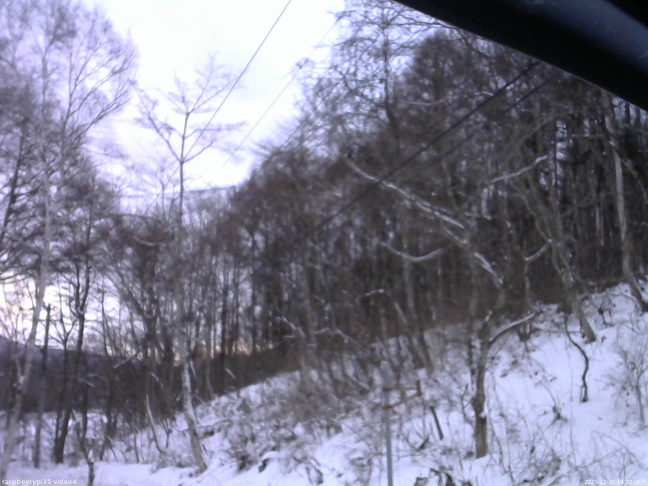 長野県菅平高原 ゆたか山荘 東側上空 2025/12/30 16:30