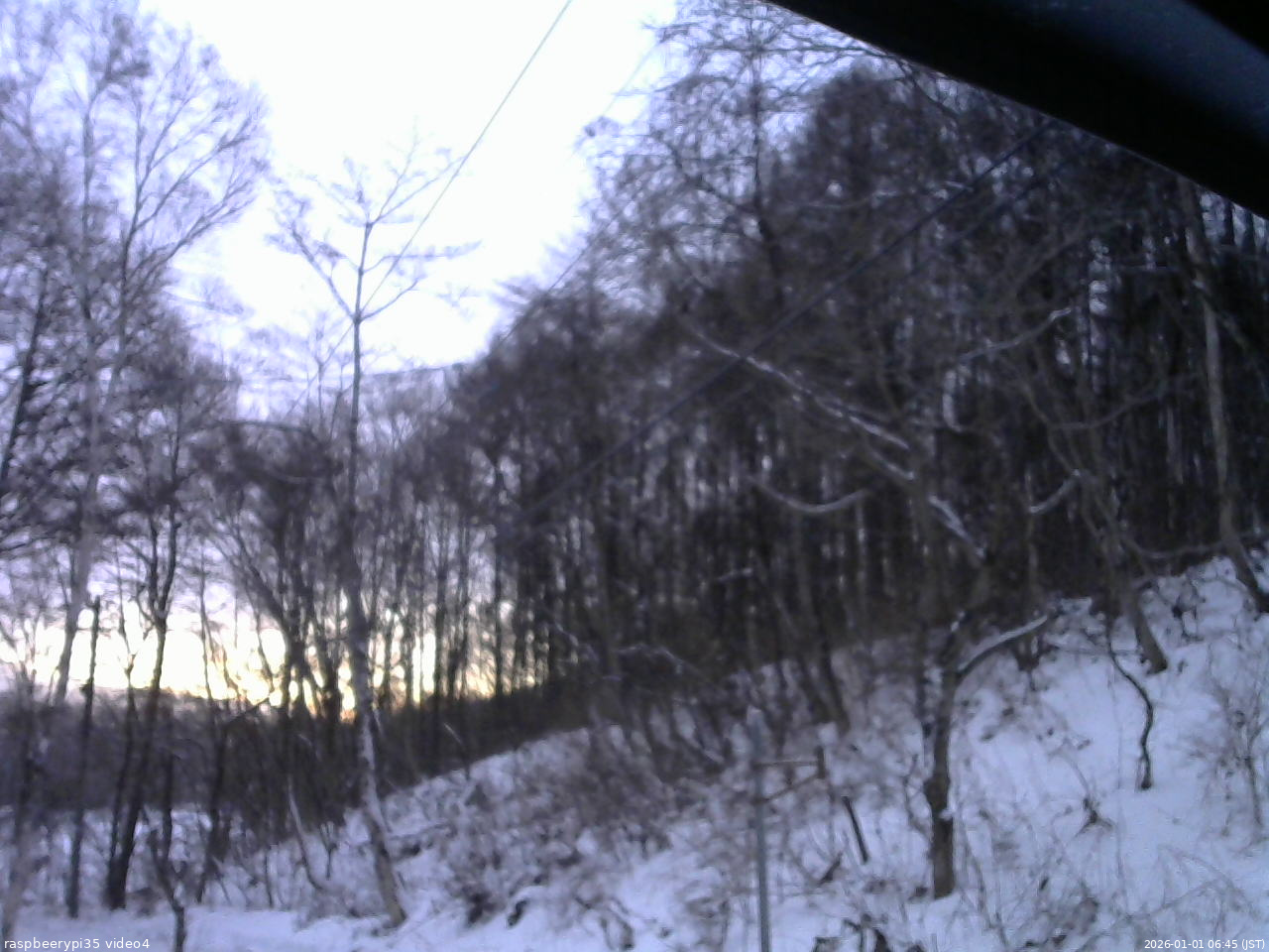 長野県菅平高原 ゆたか山荘 東側上空 2026/01/01 06:45