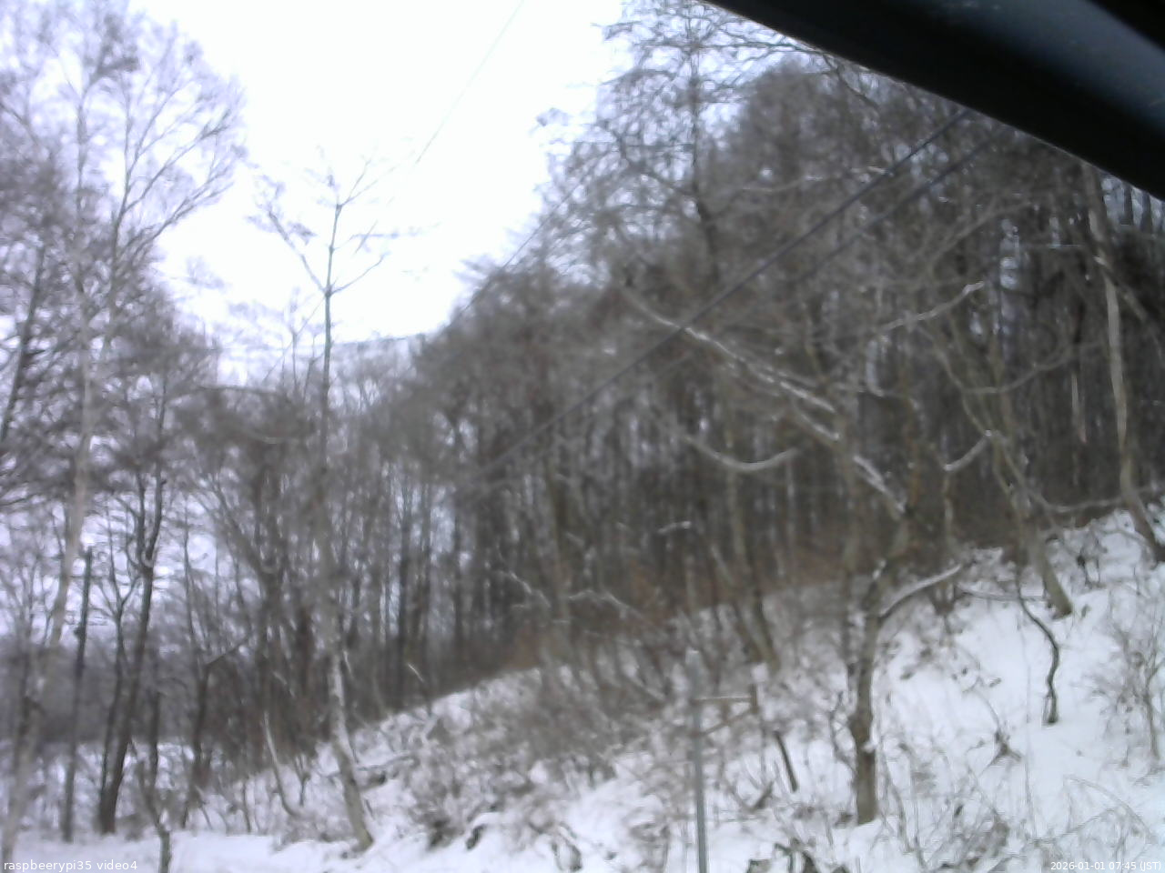 長野県菅平高原 ゆたか山荘 東側上空 2026/01/01 07:45
