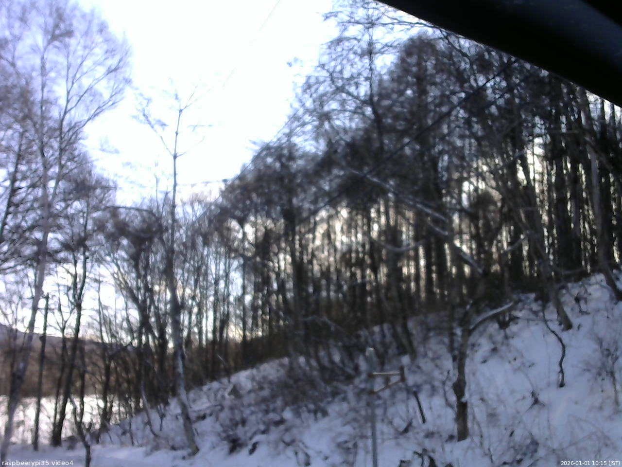 長野県菅平高原 ゆたか山荘 東側上空 2026/01/01 10:15