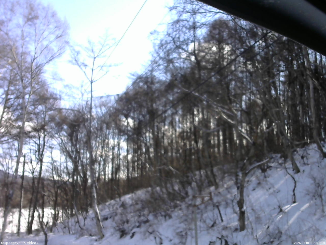 長野県菅平高原 ゆたか山荘 東側上空 2026/01/01 11:00