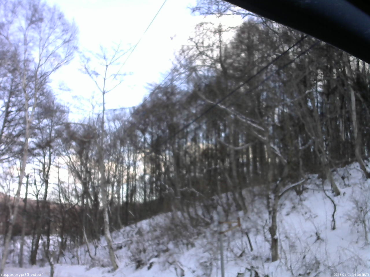 長野県菅平高原 ゆたか山荘 東側上空 2026/01/01 14:30