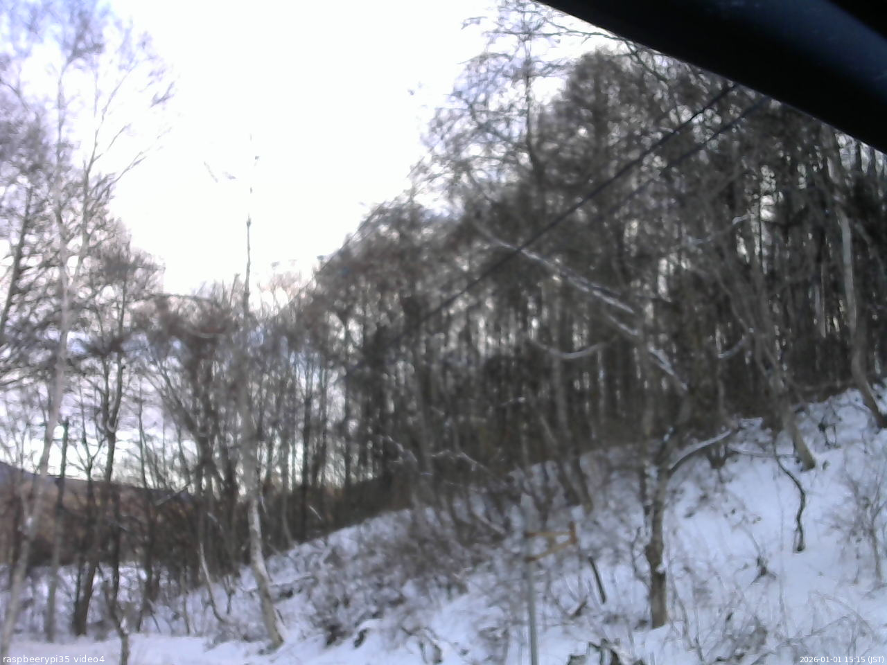 長野県菅平高原 ゆたか山荘 東側上空 2026/01/01 15:15