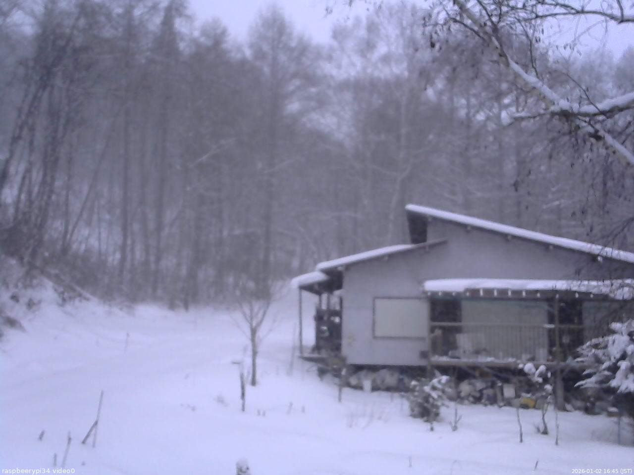 長野県菅平高原 ゆたか山荘 西側(坂上) 2026/01/02 16:45