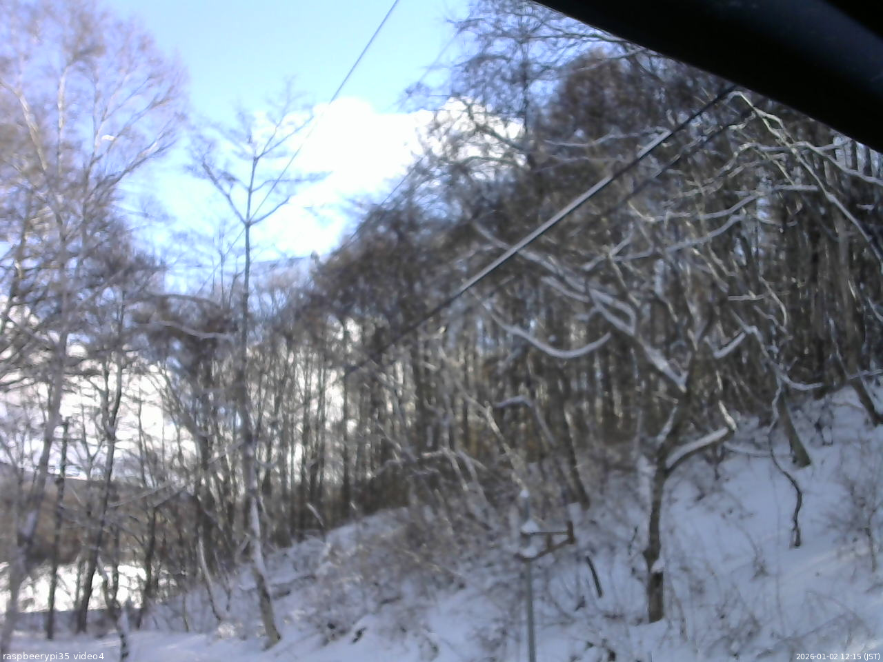 長野県菅平高原 ゆたか山荘 東側上空 2026/01/02 12:15