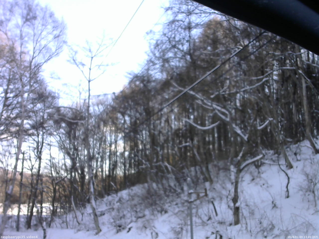 長野県菅平高原 ゆたか山荘 東側上空 2026/01/03 13:45