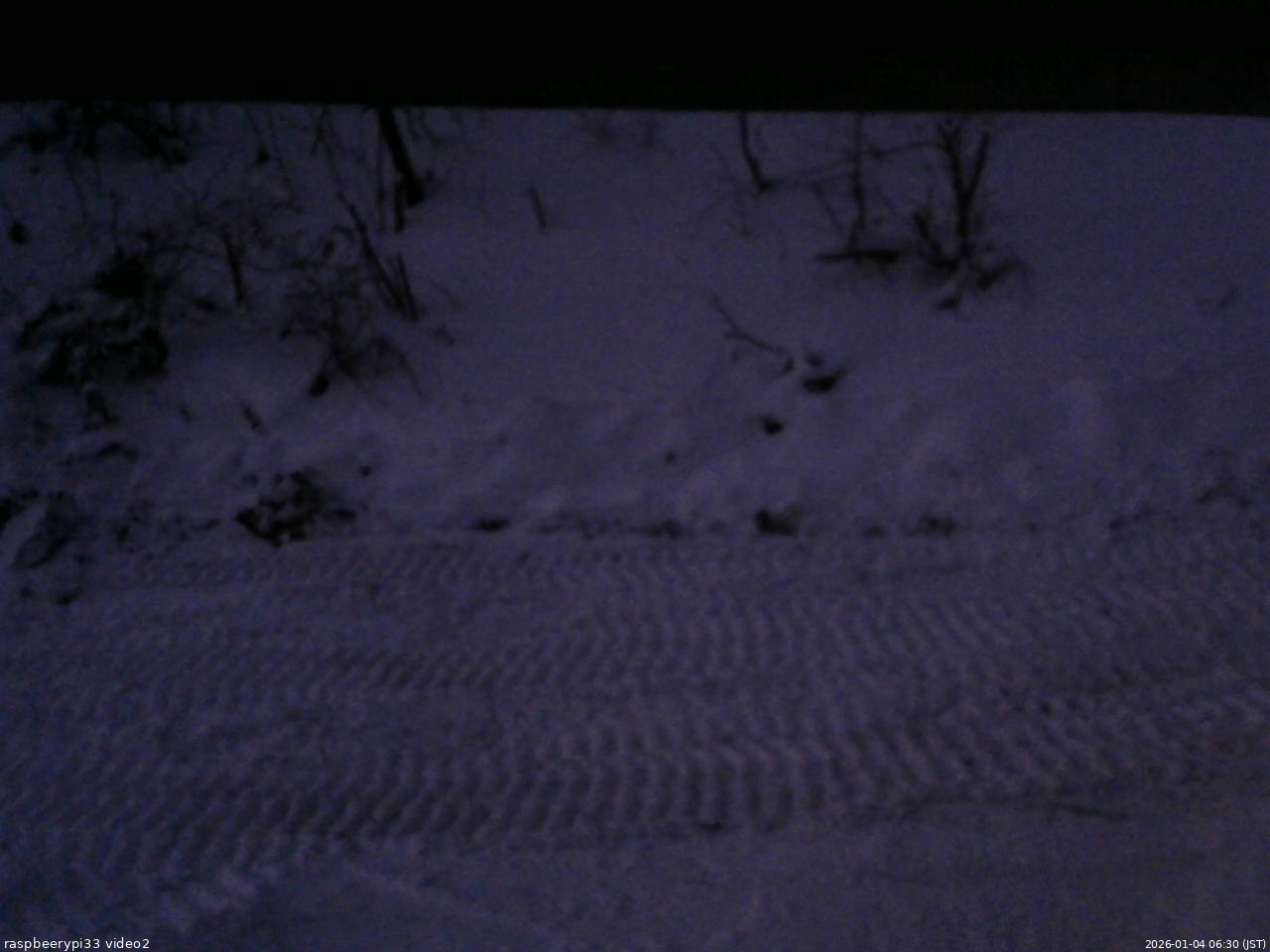 長野県菅平高原 ゆたか山荘 南側 2026/01/04 06:30