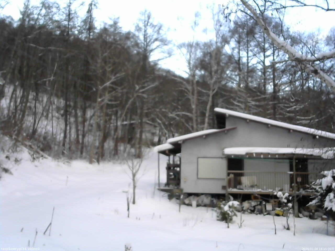 長野県菅平高原 ゆたか山荘 西側(坂上) 2026/01/04 16:15