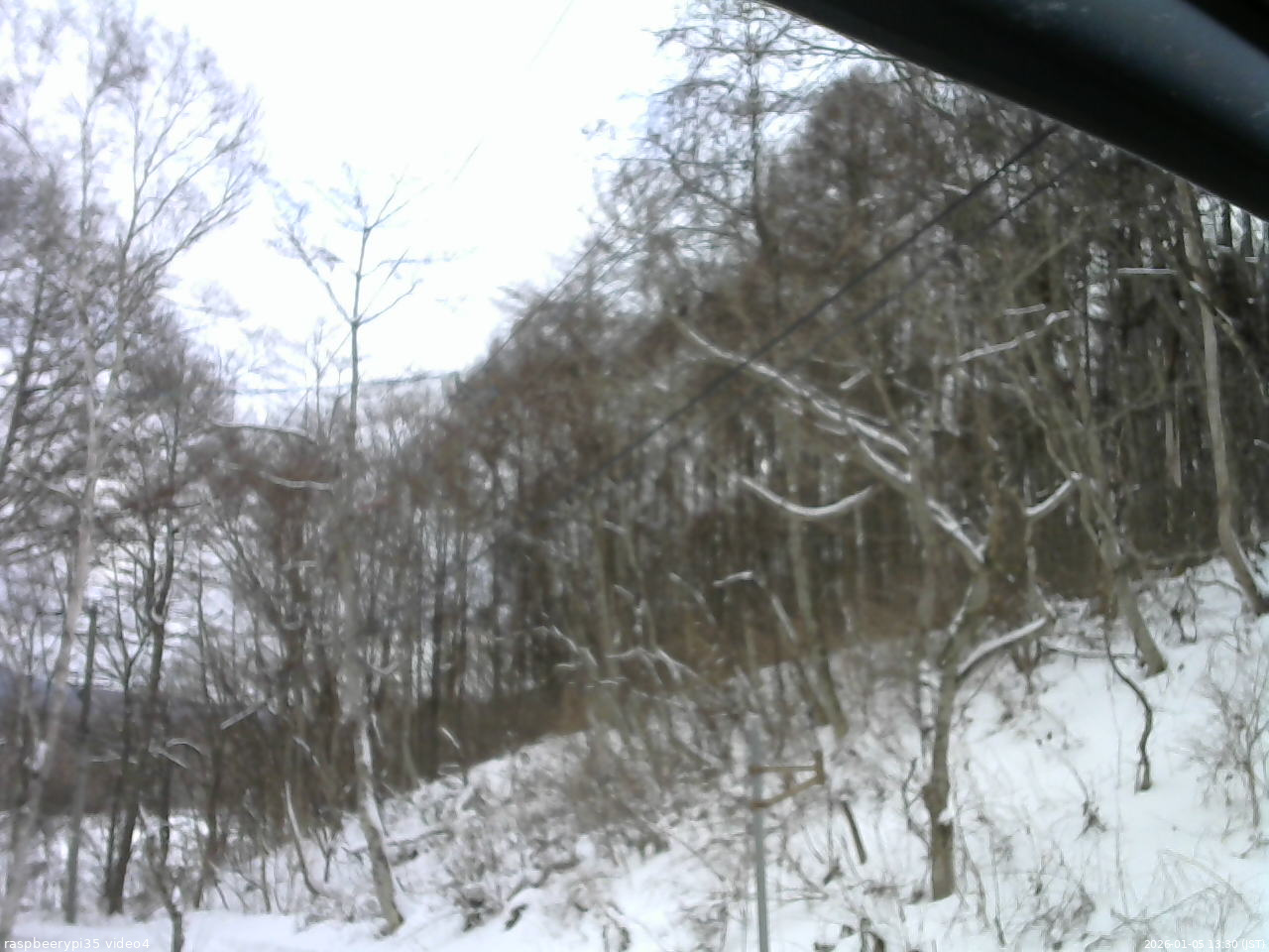 長野県菅平高原 ゆたか山荘 東側上空 2026/01/05 13:30