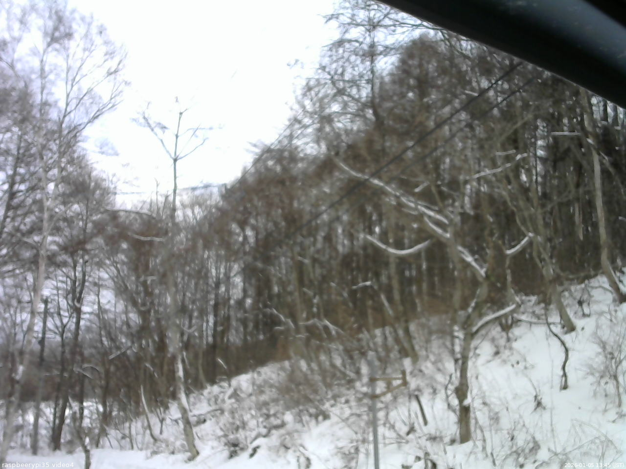 長野県菅平高原 ゆたか山荘 東側上空 2026/01/05 13:45